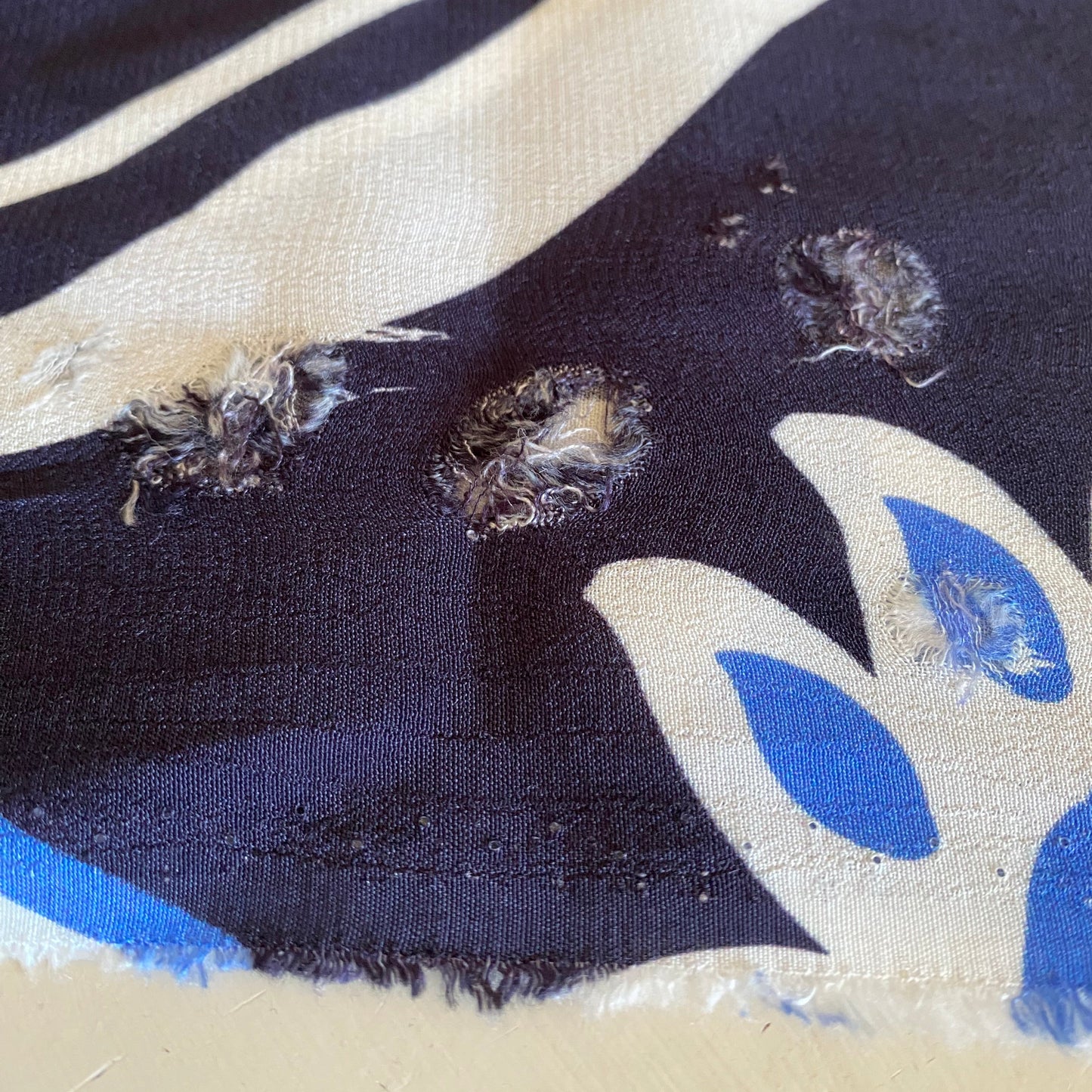 Fabric Godmother Mattie Navy Viscose Crepe 2.5m FAULT