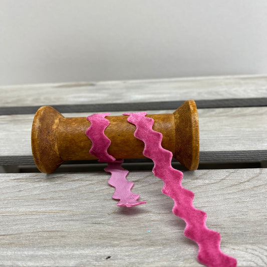 Velvet Ric Rac 15mm