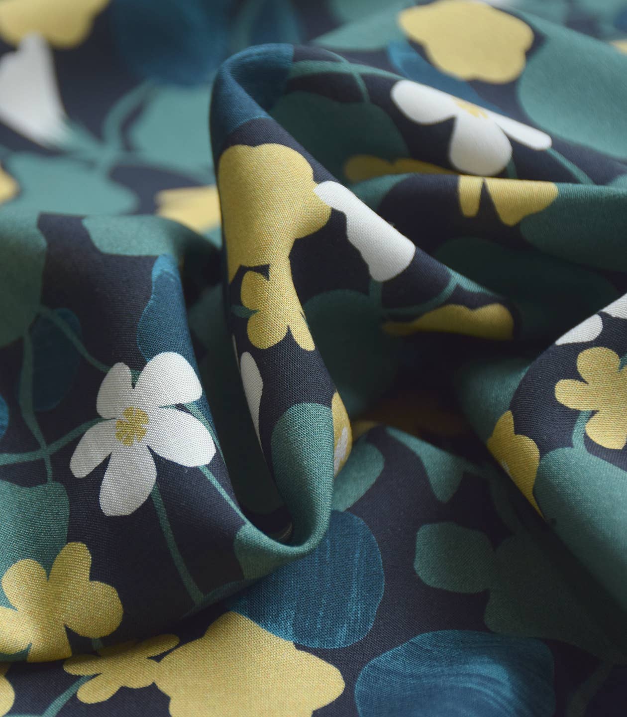 Cousette Capucine Flowers Viscose Fabric 1.5m