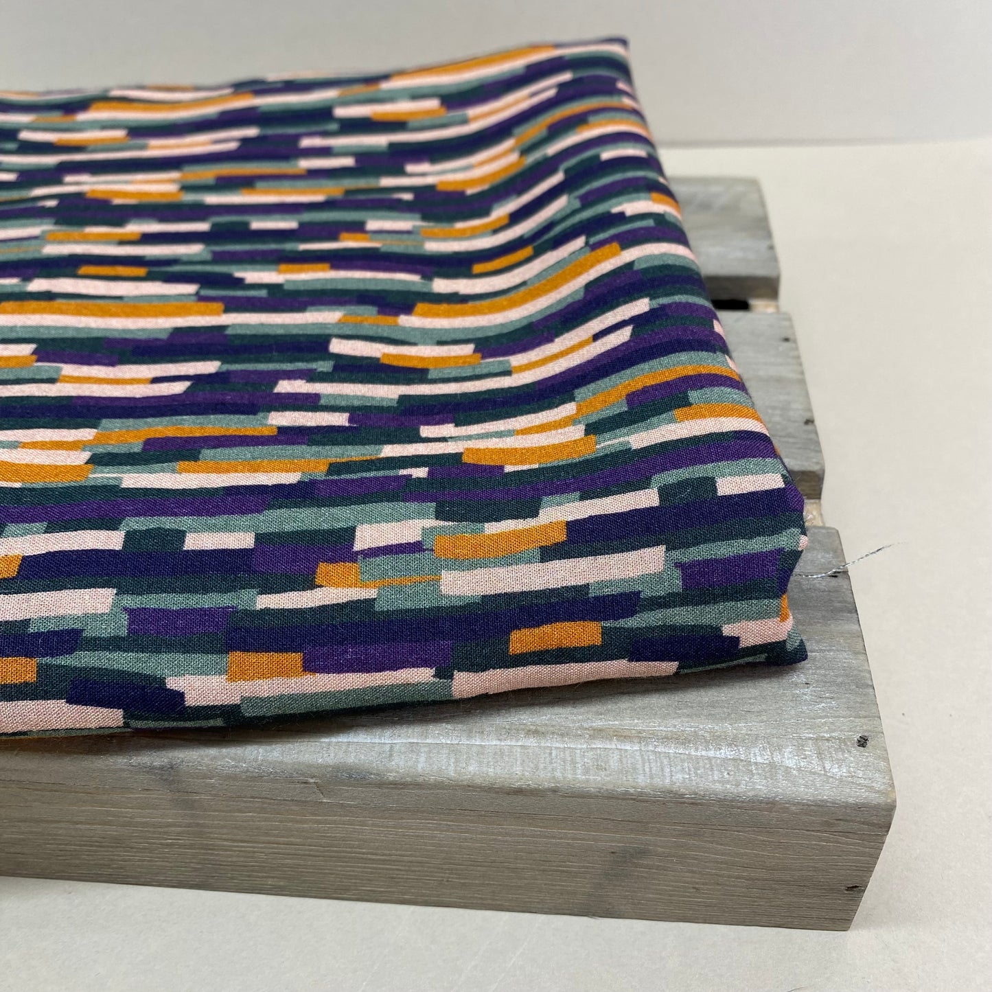 Eglantine et Zoe Roc Purple Viscose Poplin Fabric