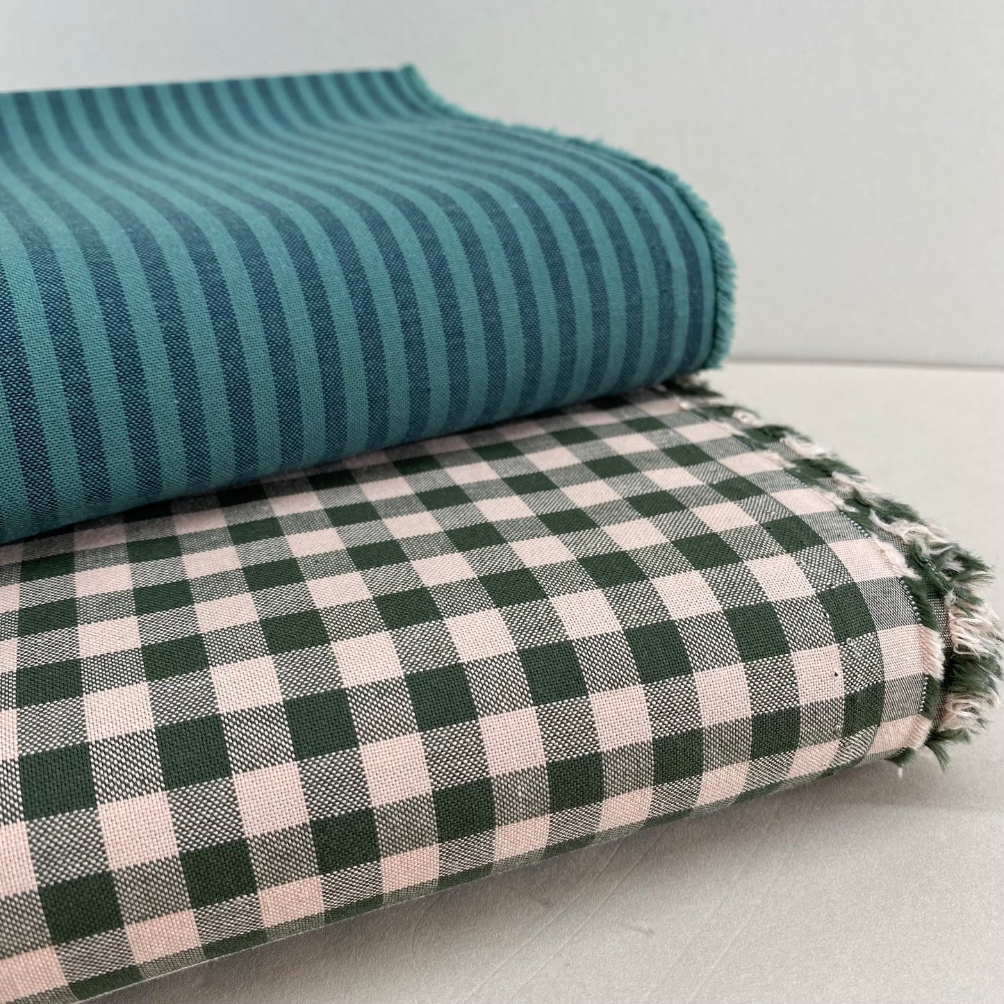 Mind the MAKER Organic Oxford Cotton Gingham Rose & Khaki
