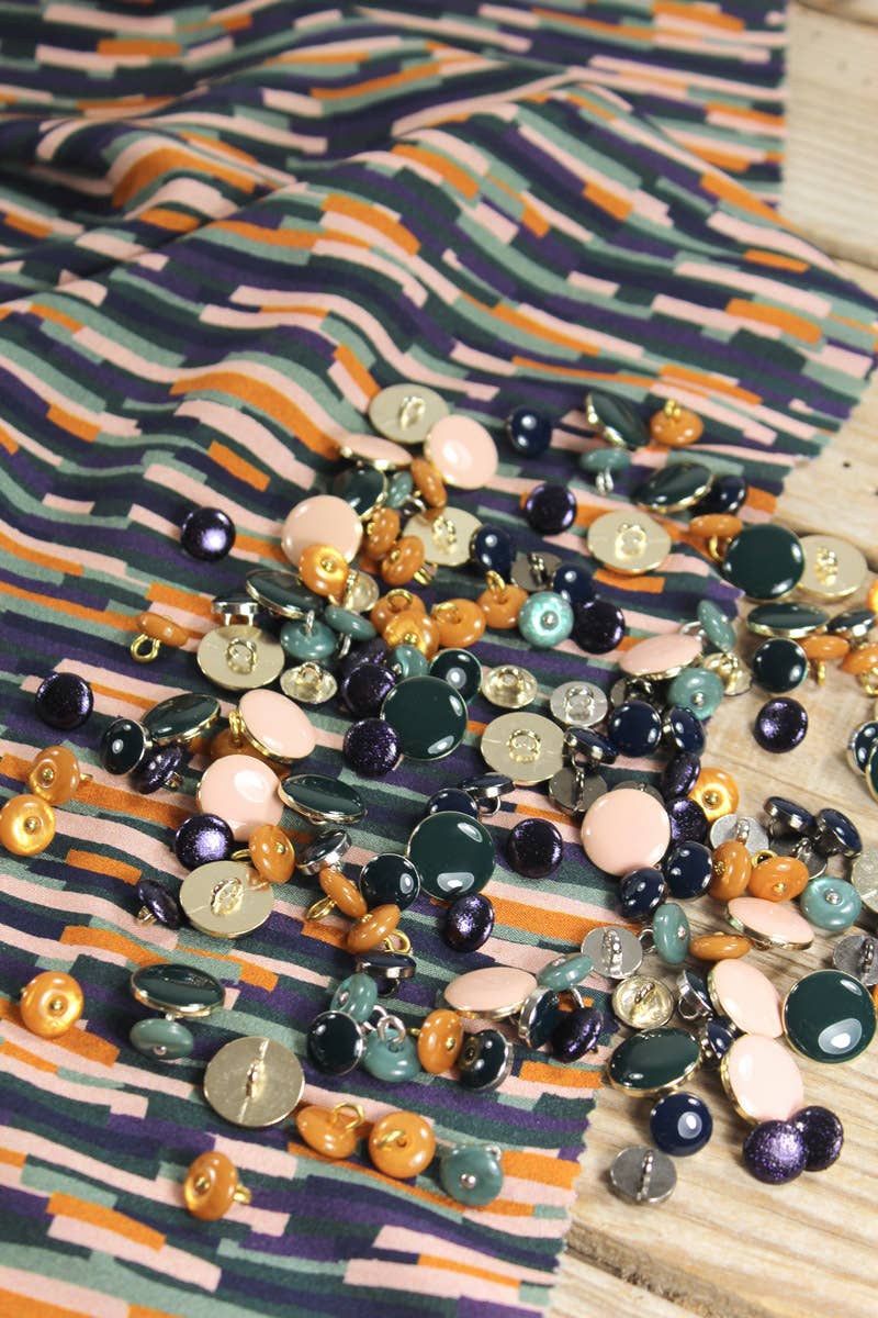 Eglantine et Zoe Roc Purple Viscose Poplin Fabric