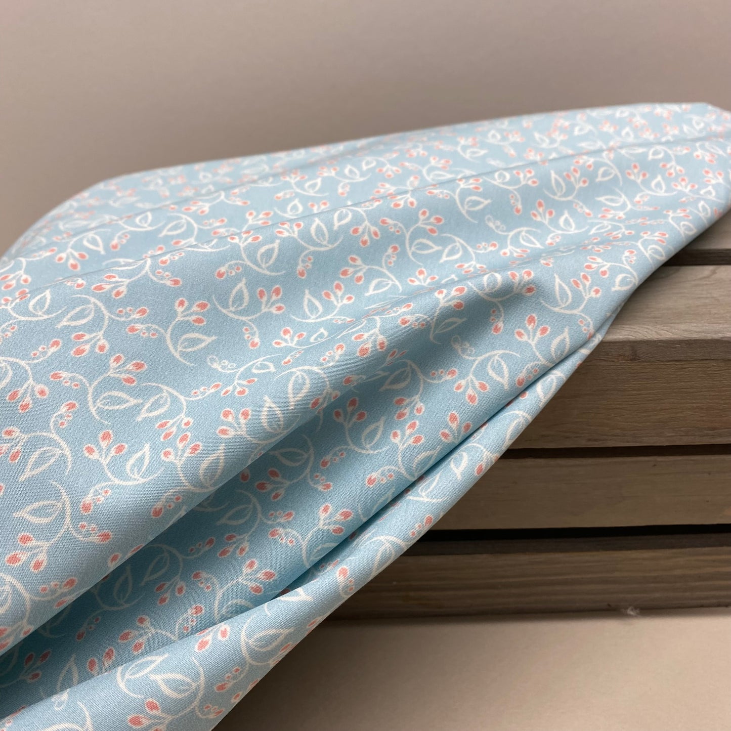 Monaluna Vintage 74 Organic Cotton Poplin Floret Blue 2.65m
