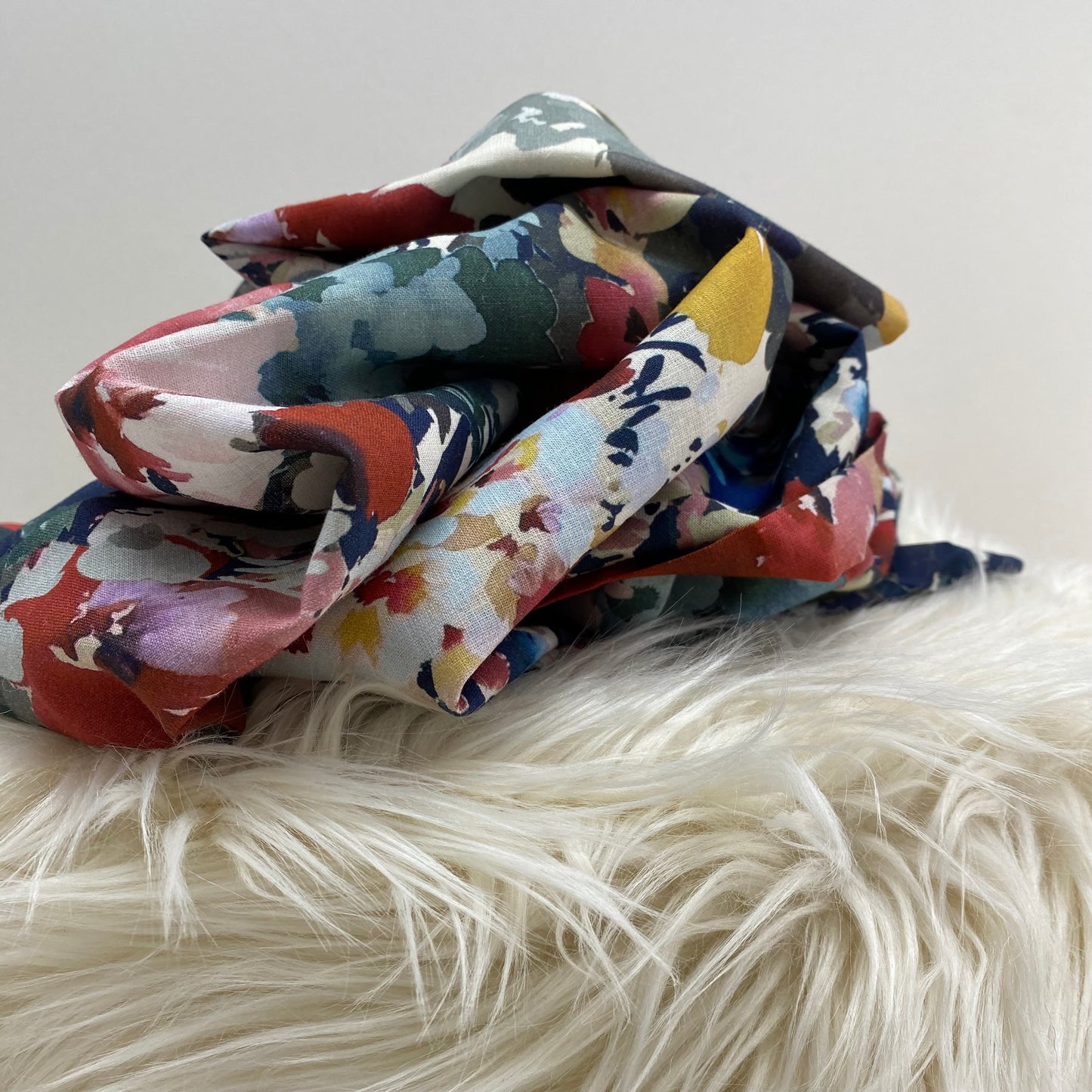 Lady McElroy Chelsea Showcase Chloe Viscose Linen Navy