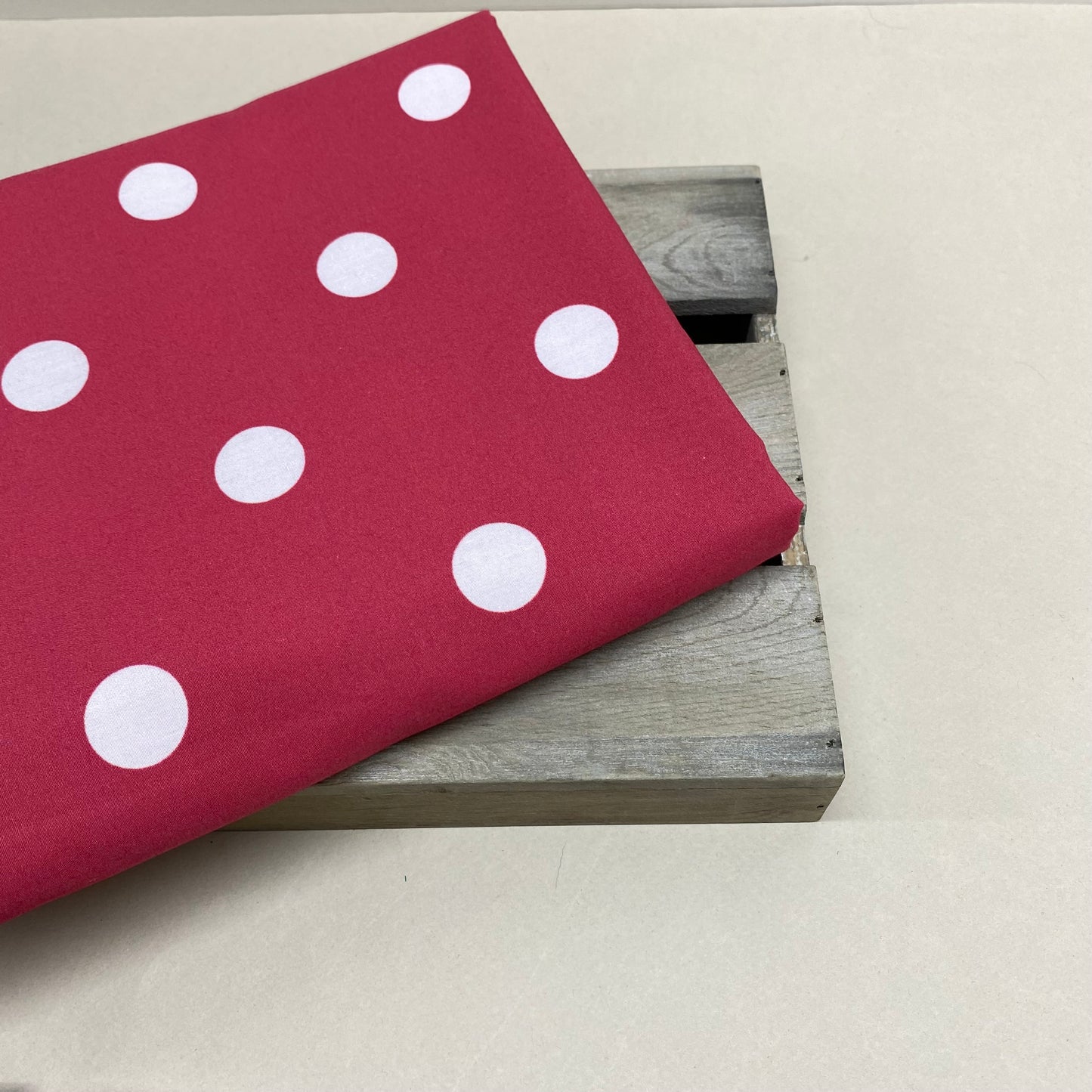 Spot Cotton Poplin Print Bright Red