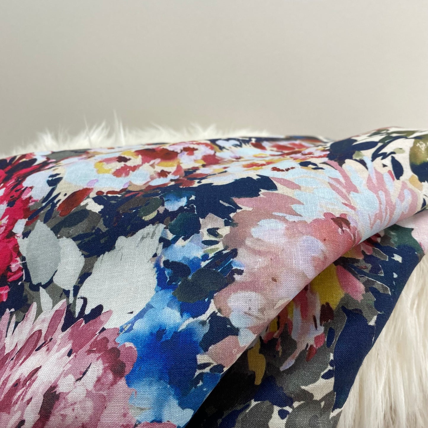 Lady McElroy Chelsea Showcase Chloe Viscose Linen Navy