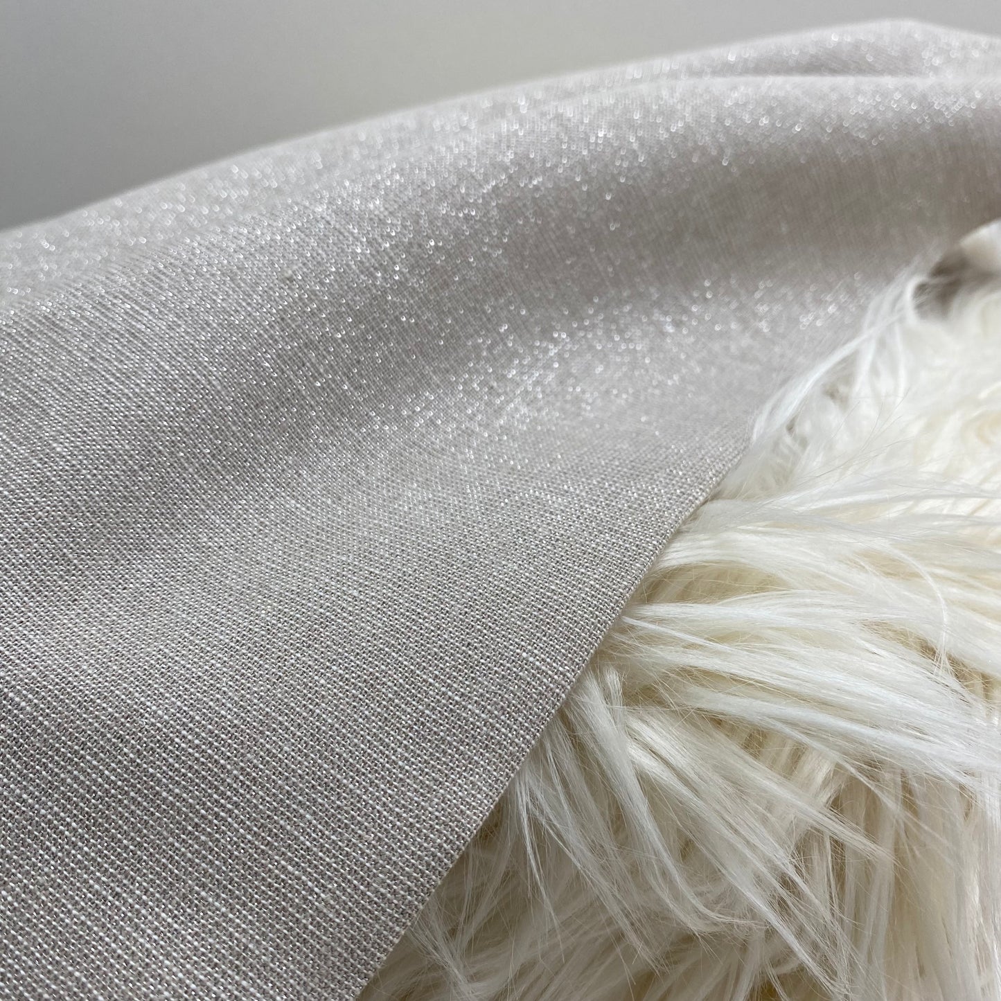 Robert Kaufman Essex Yarn Dyed Metallic Oyster Linen Fabric