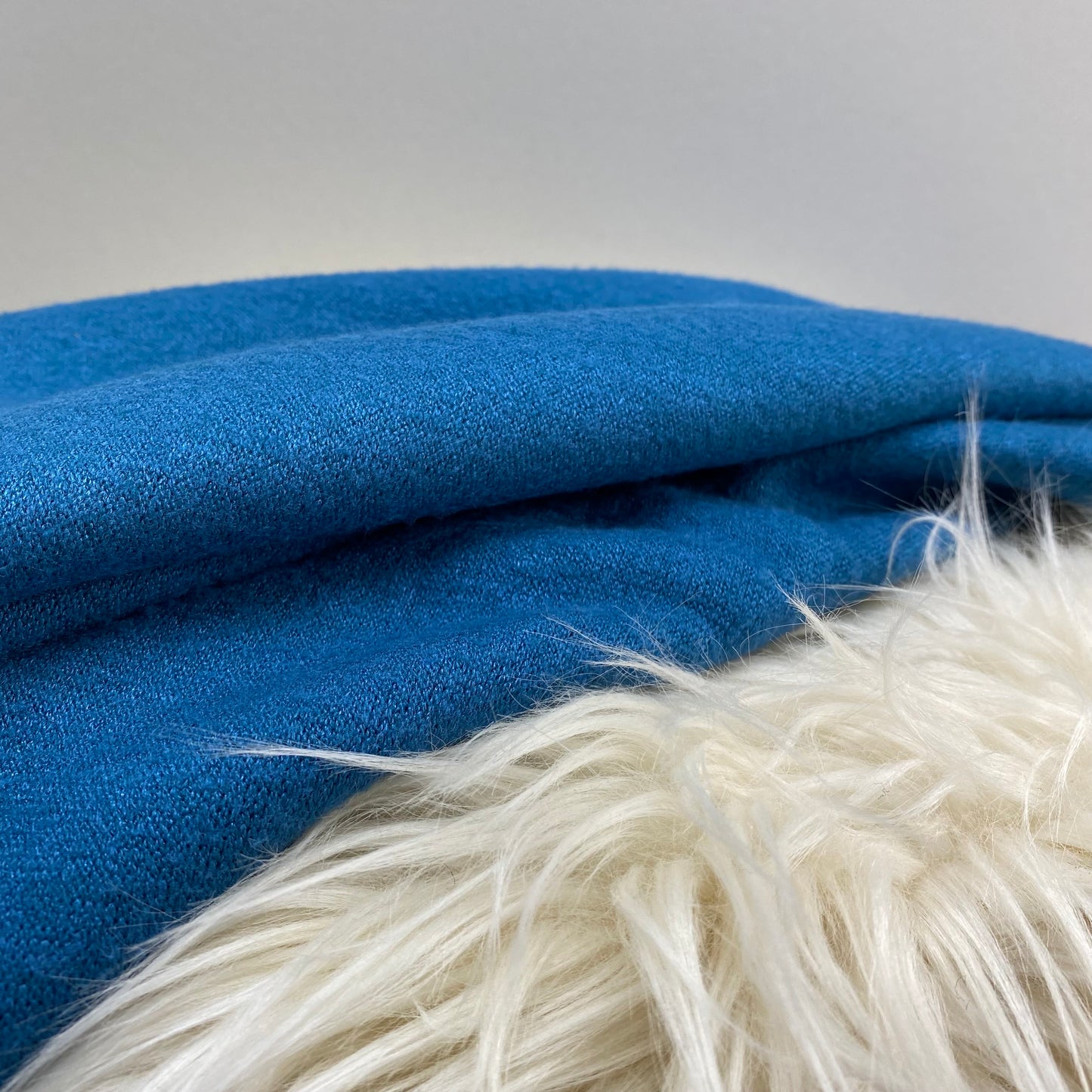 Viscose Blend Sweater Knit Fabric Petrol Blue