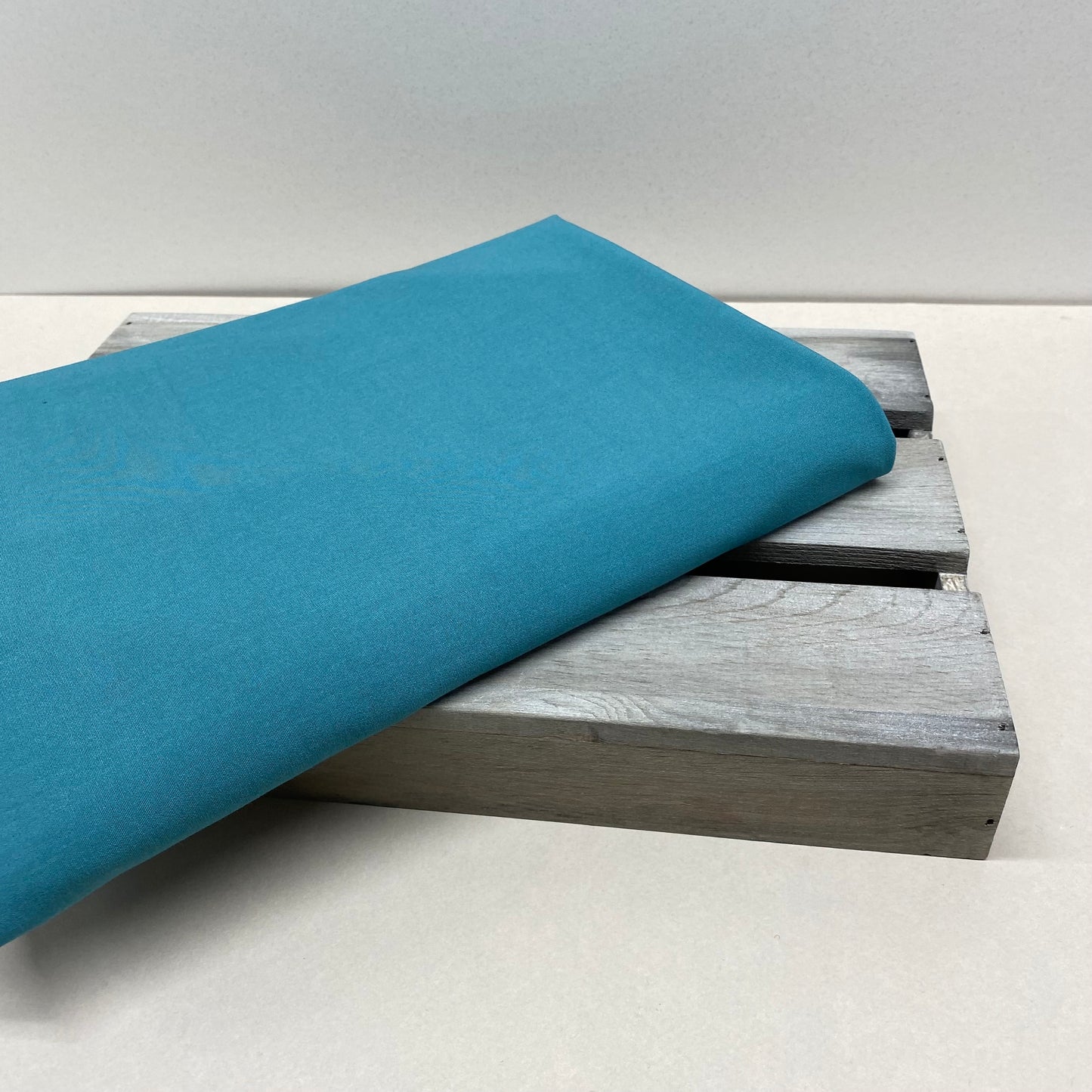 Viscose Stretch Poplin Washed Ocean Green 1m