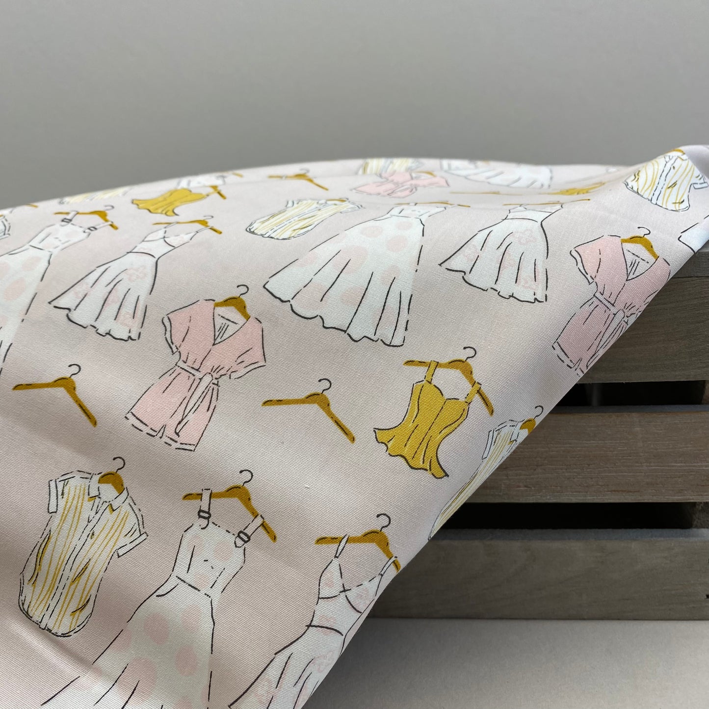 Art Gallery Tailor-Made Cotton Poplin