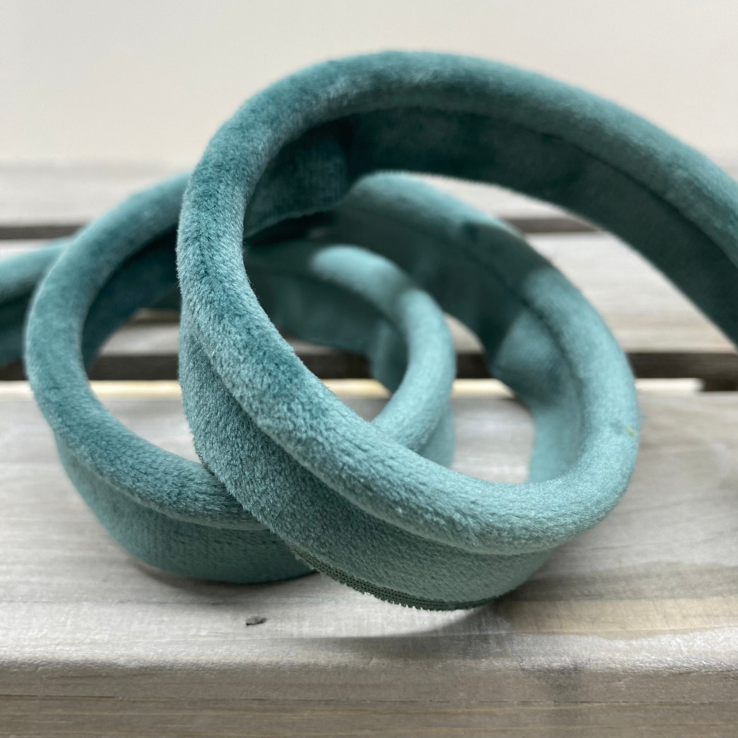 Velvet Insertion Piping 20mm