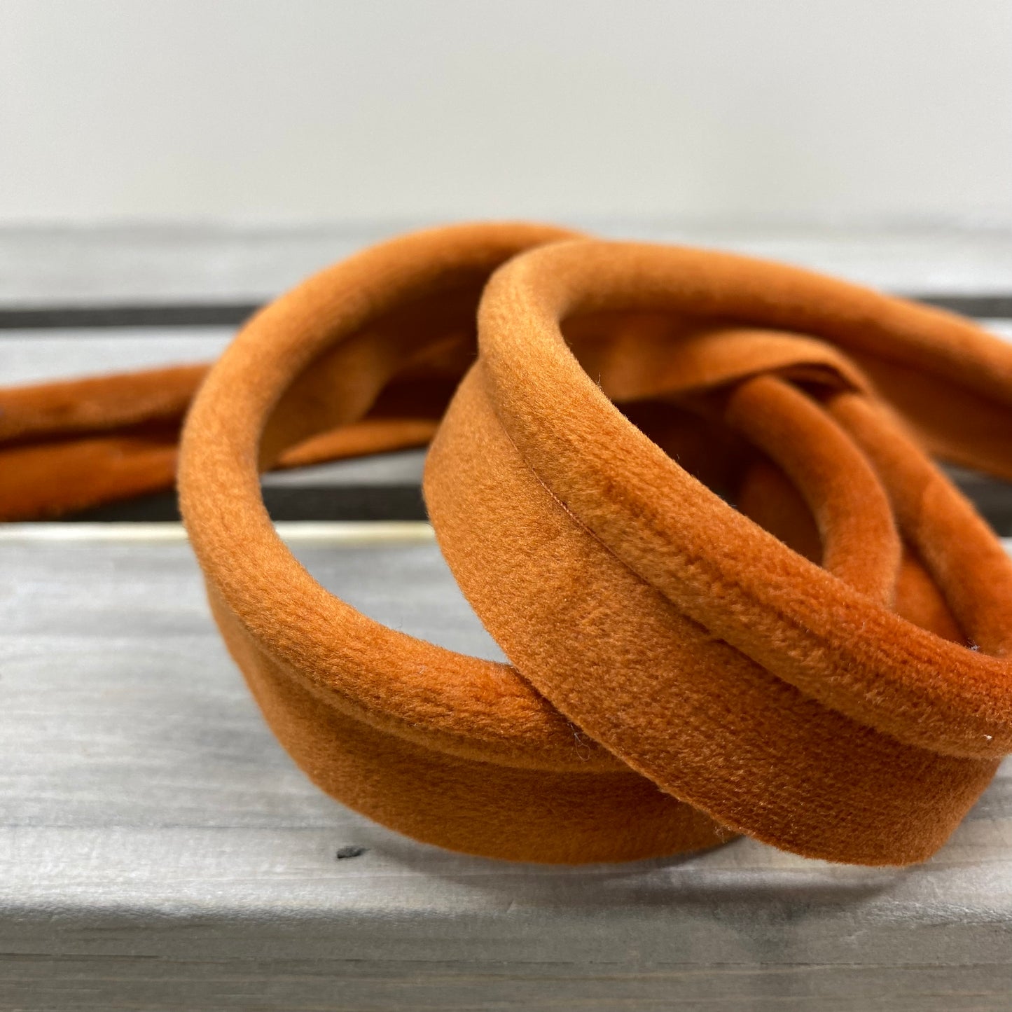 Velvet Insertion Piping 20mm