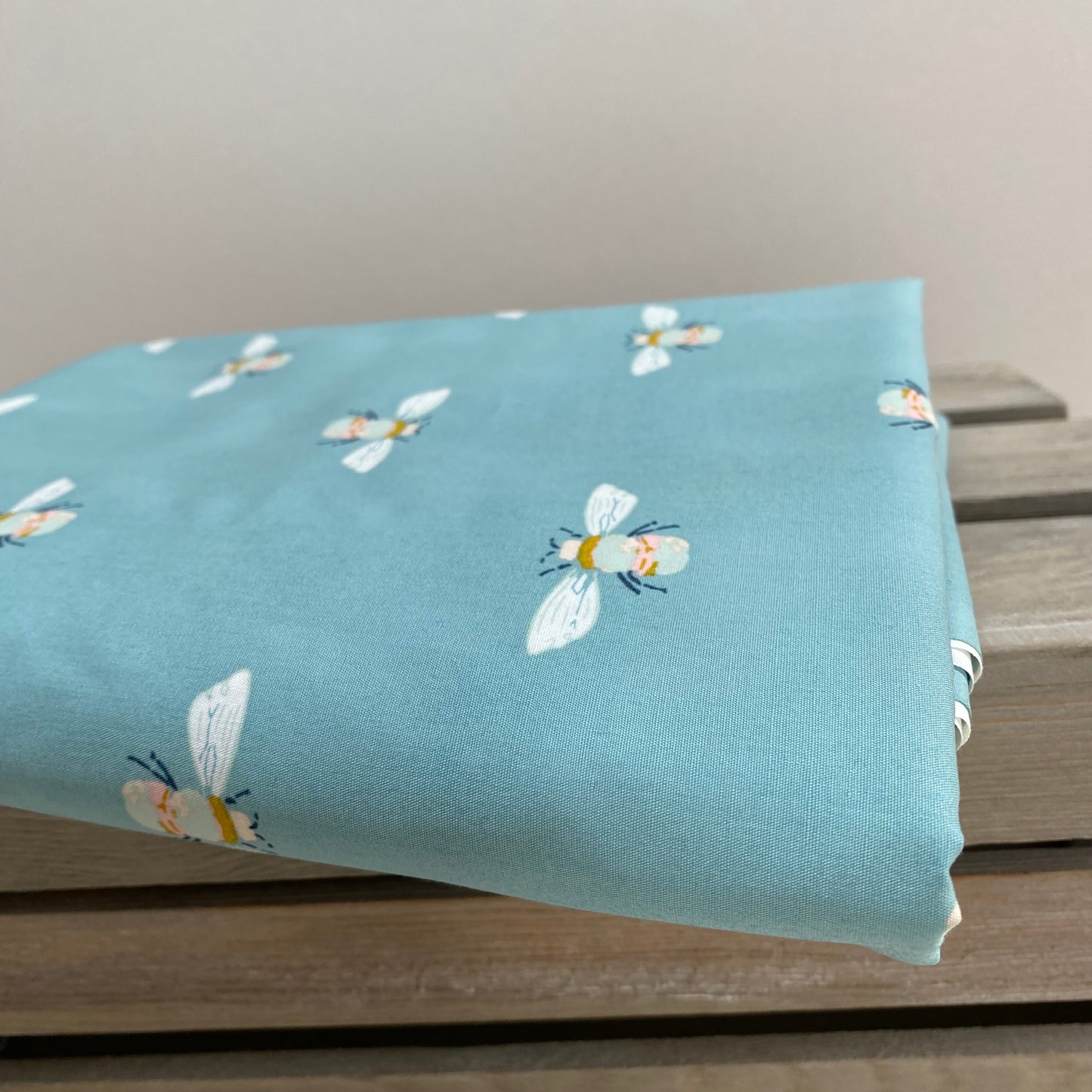 Art Gallery Bumble Buzz From Garden Dreamer By Maureen Cracknell 2.65m