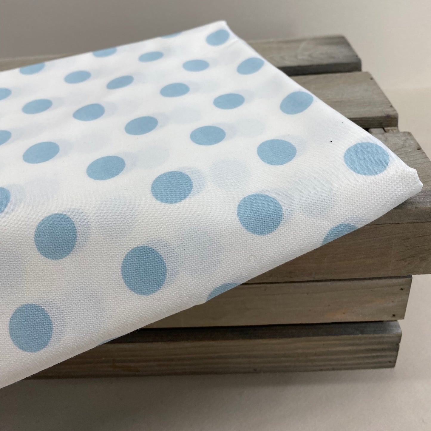 Seafoam Spot Cotton Sateen Print 1m