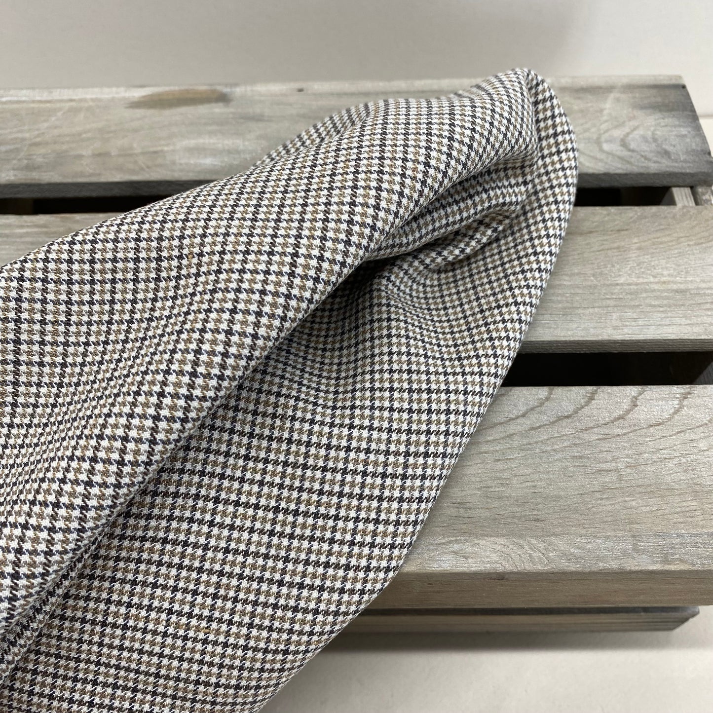 Hazelnut Houndstooth Linen Blend 3m