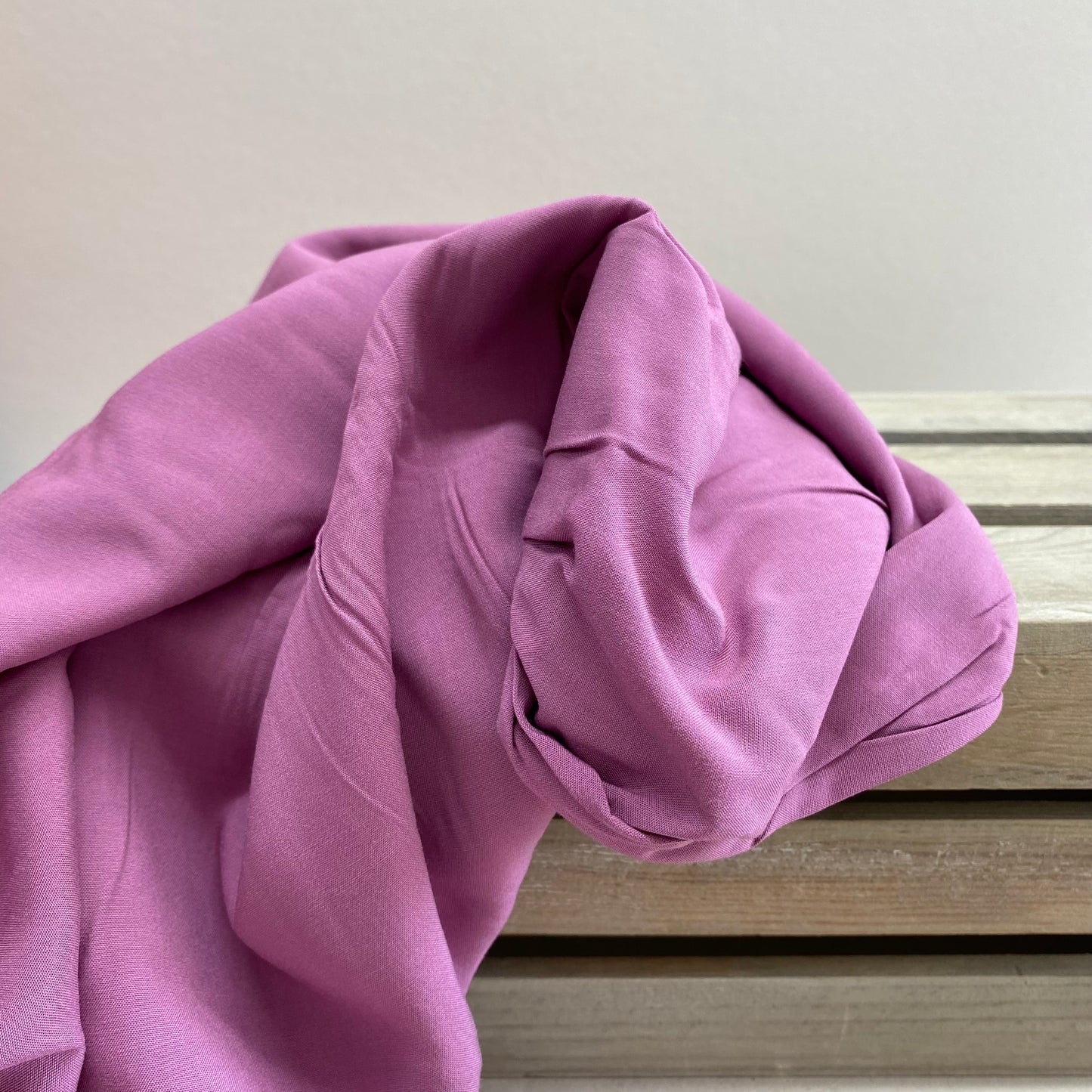 Radiance Viscose Fabric Lining Cyclamen