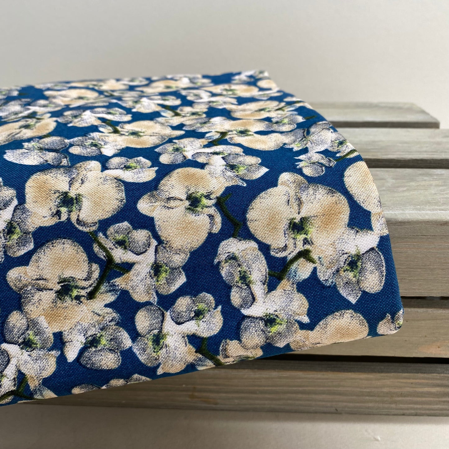 Orchid Bouquet Viscose 2m