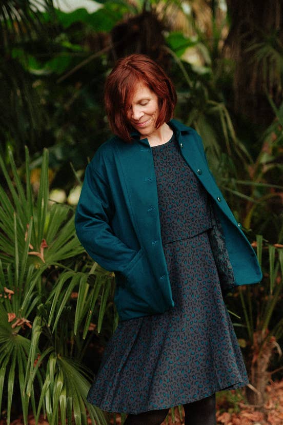 Eglantine et Zoe Jungle Collection Bagheera Anthracite Viscose Fabric