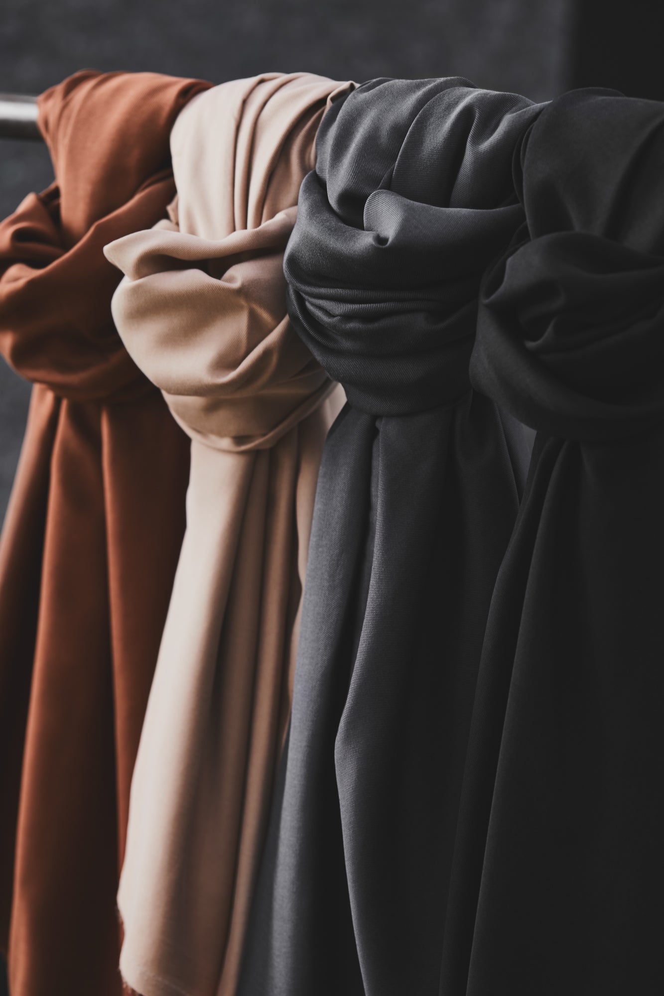 meetMILK New Smooth Drape Twill Pecan