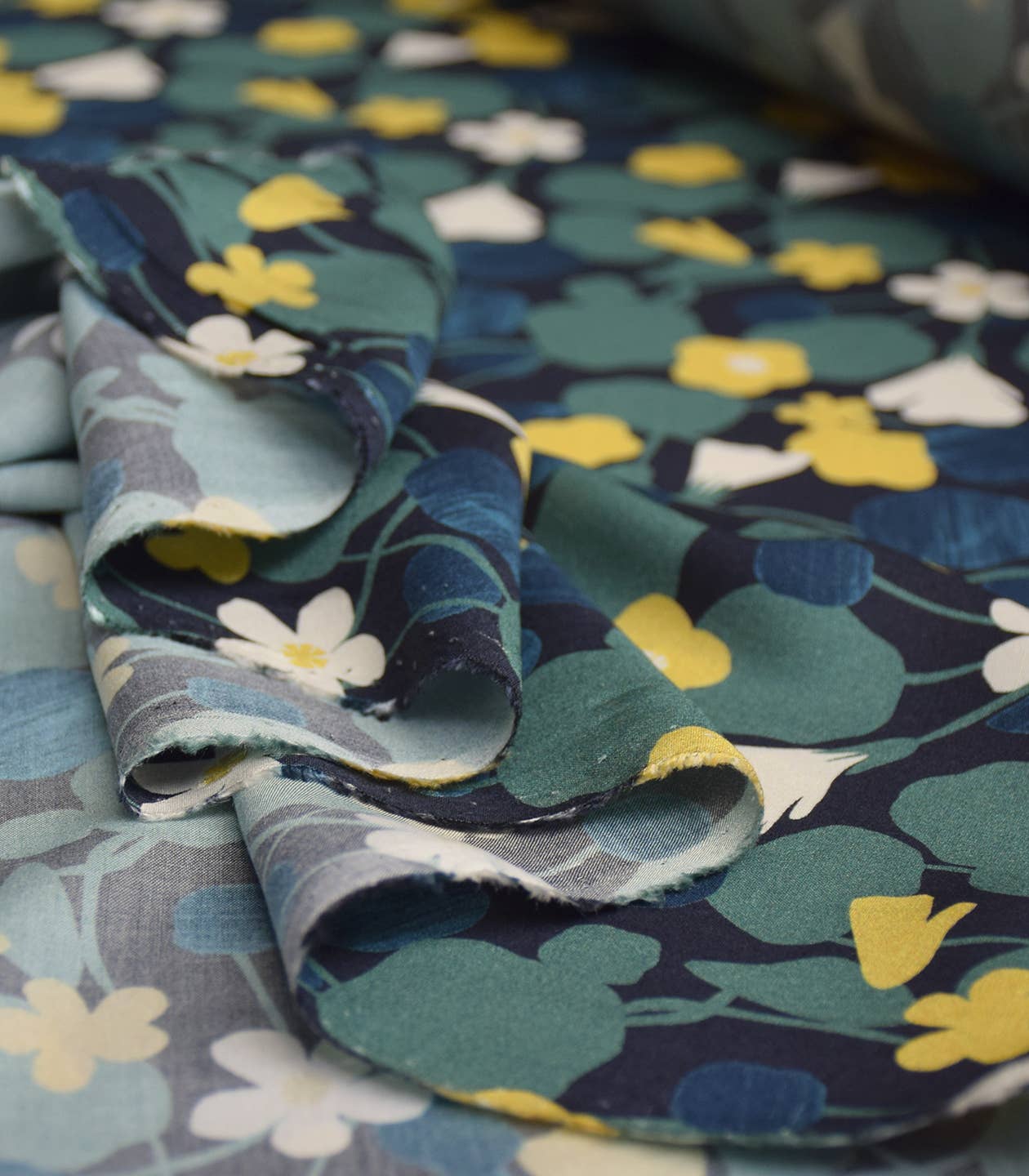 Cousette Capucine Flowers Viscose Fabric 1.5m
