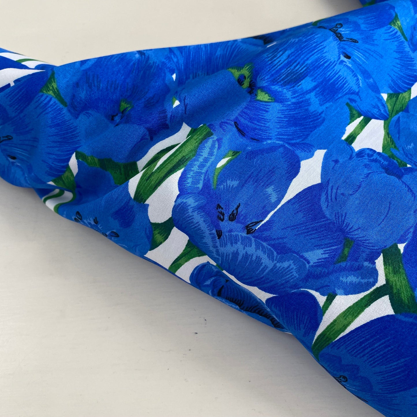 Blue Tulips Cotton Poplin 2.15m