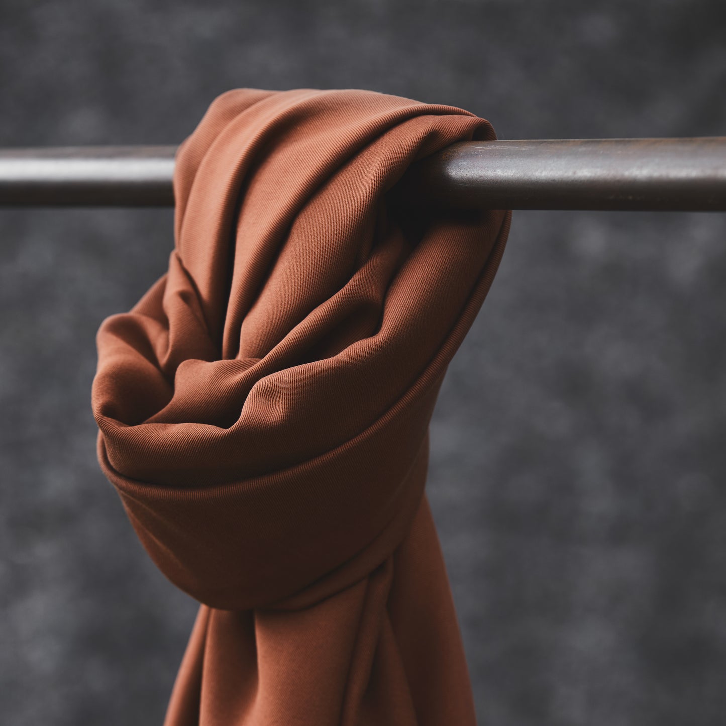 meetMILK New Smooth Drape Twill Pecan