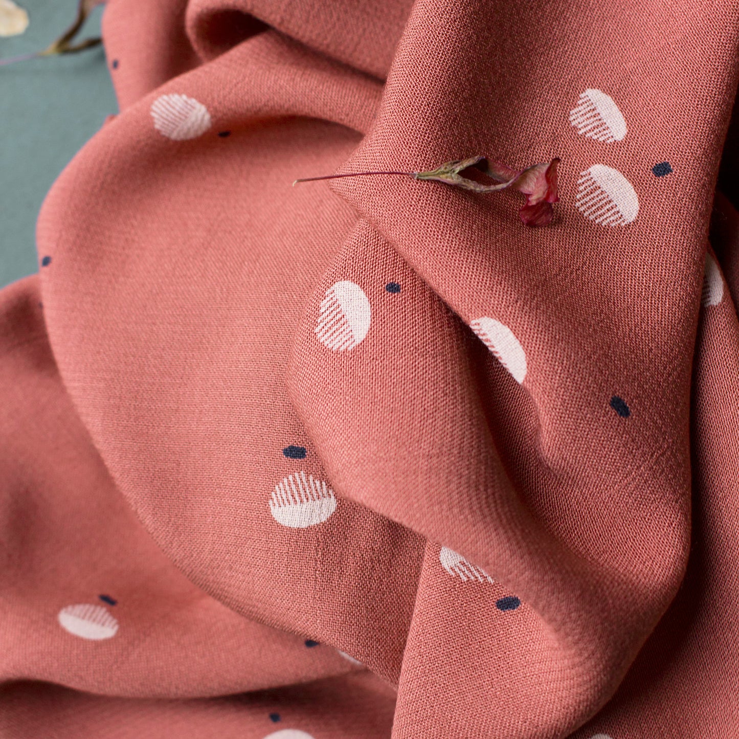 Atelier Brunette Seed Chestnut Viscose