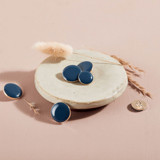 Atelier Brunette Dotty Buttons