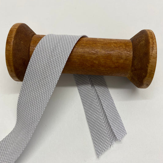Puppy Tooth Cotton Bias Binding Silver 20mm