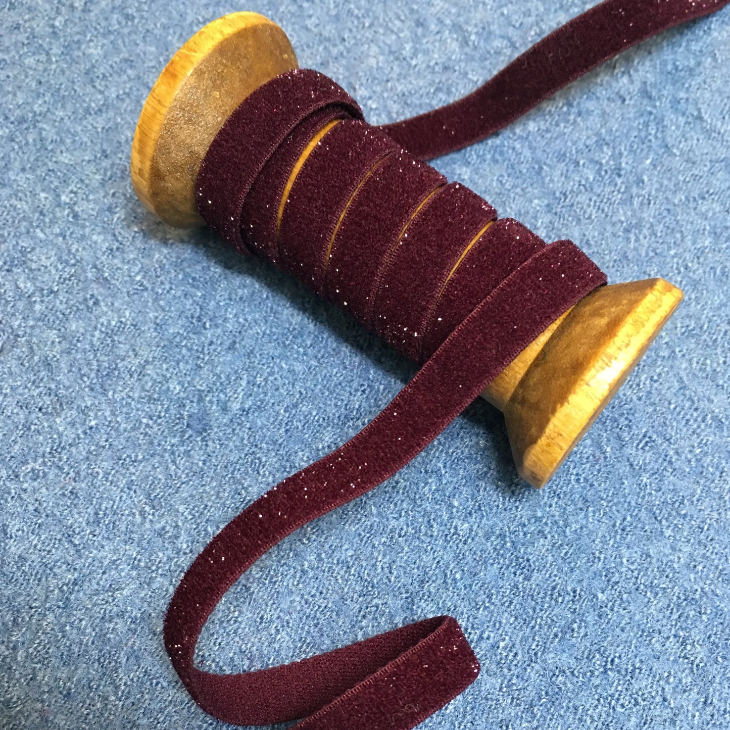 Sparkle Velvet Elastic Merlot