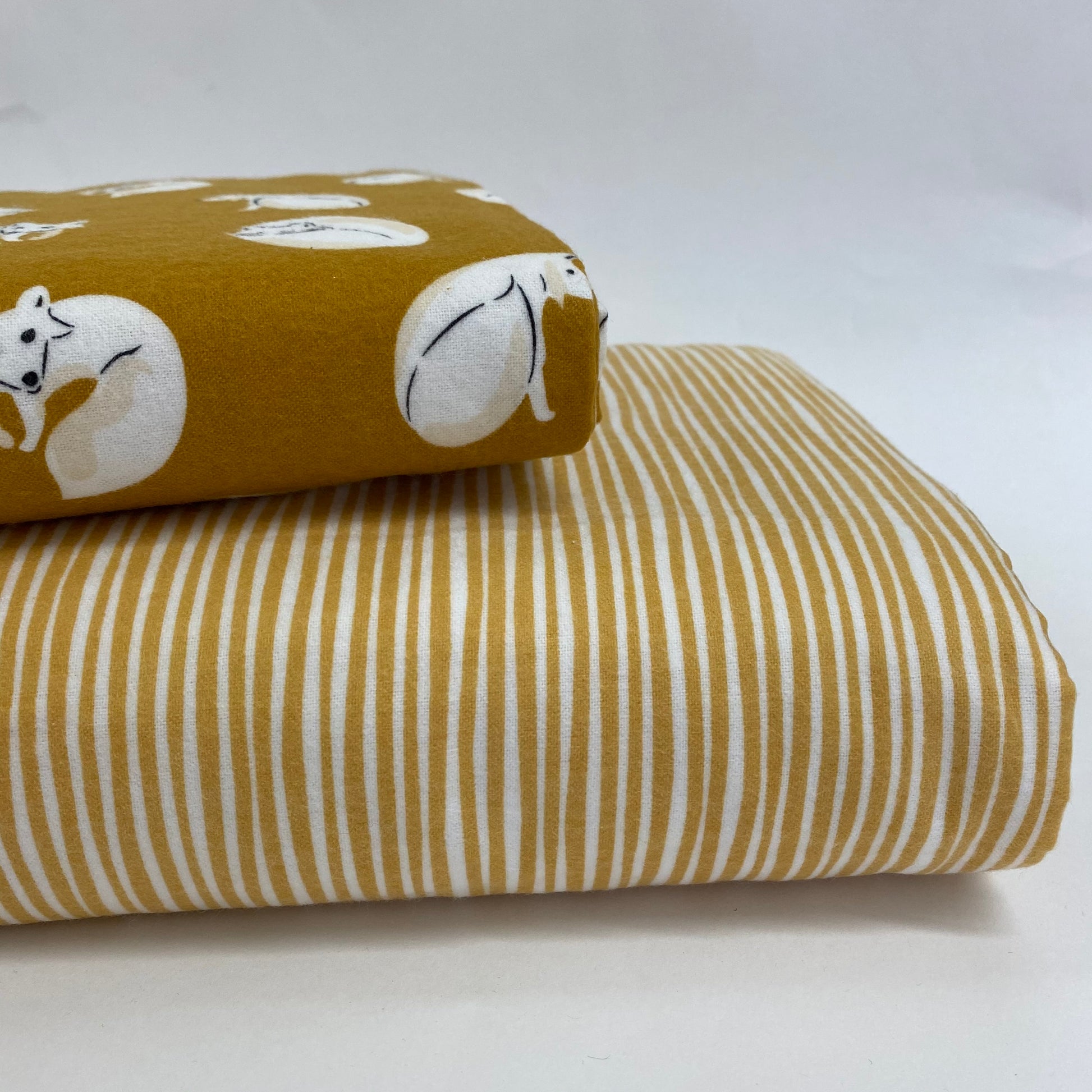 Cloud 9 Northerly Organic Cotton Flannel Gold Straws