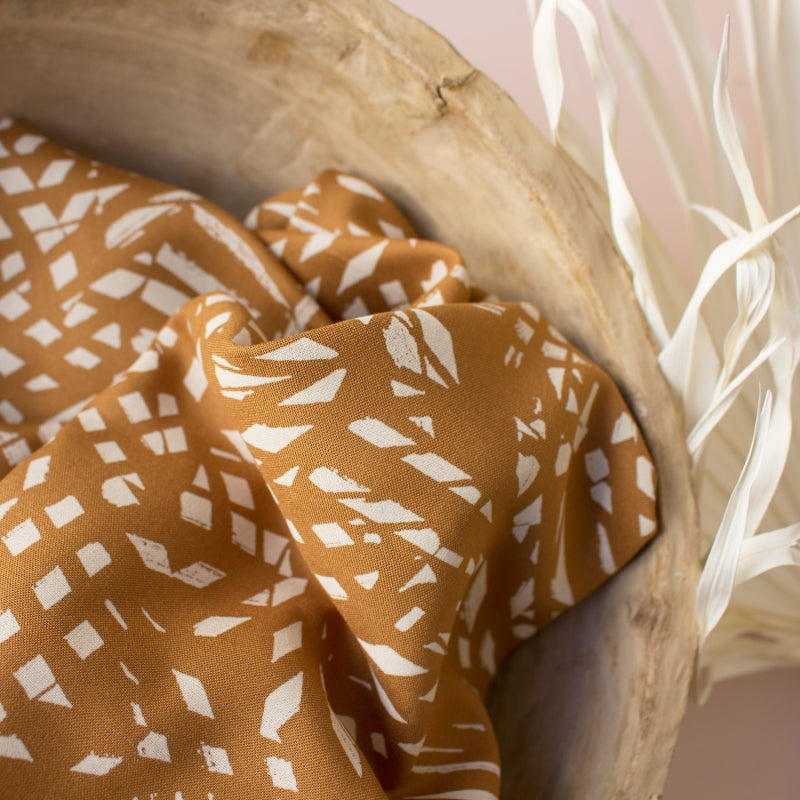Atelier Brunette Shade Ochre Viscose 0.55m