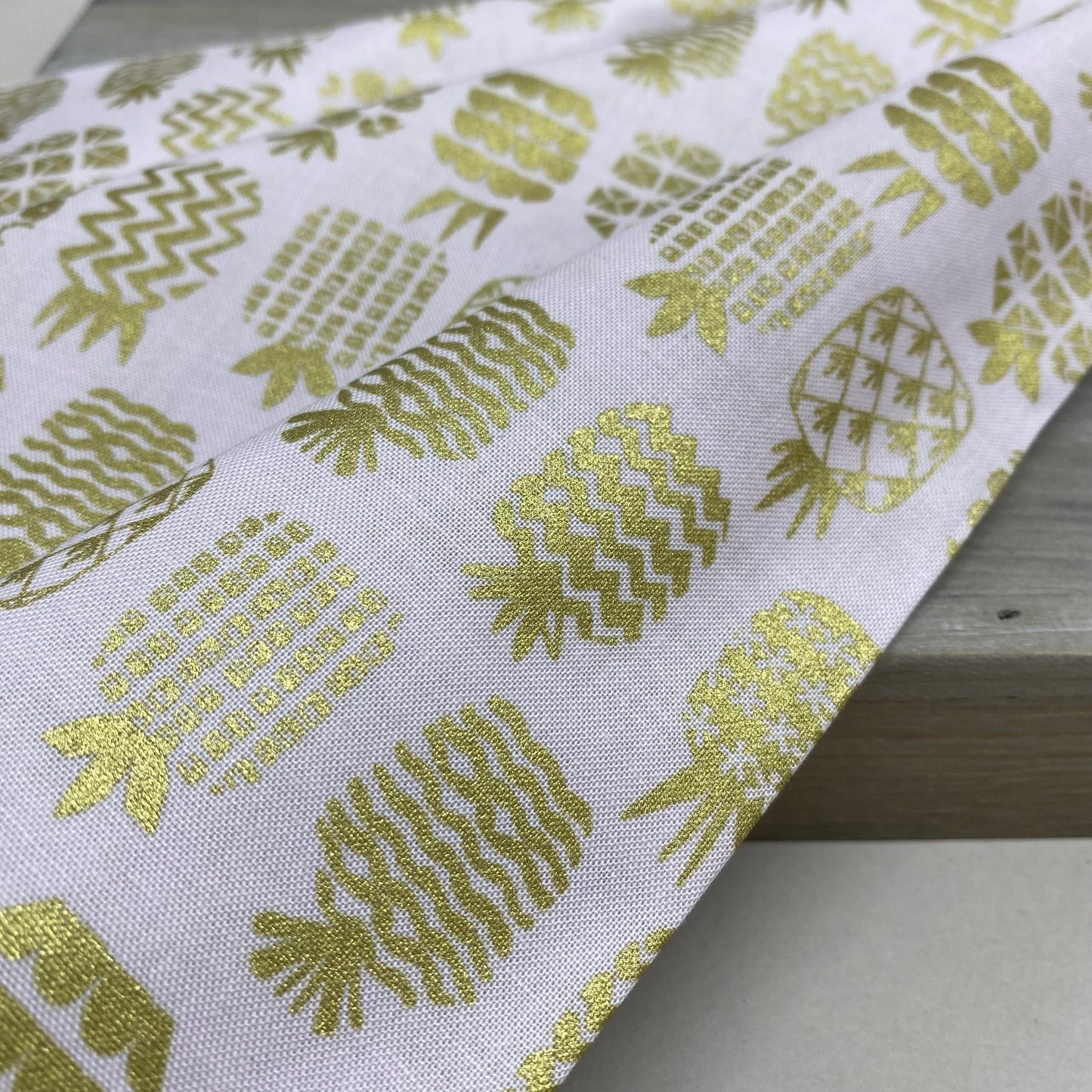 Dashwood Ocean Drive Pineapple Cotton Pink