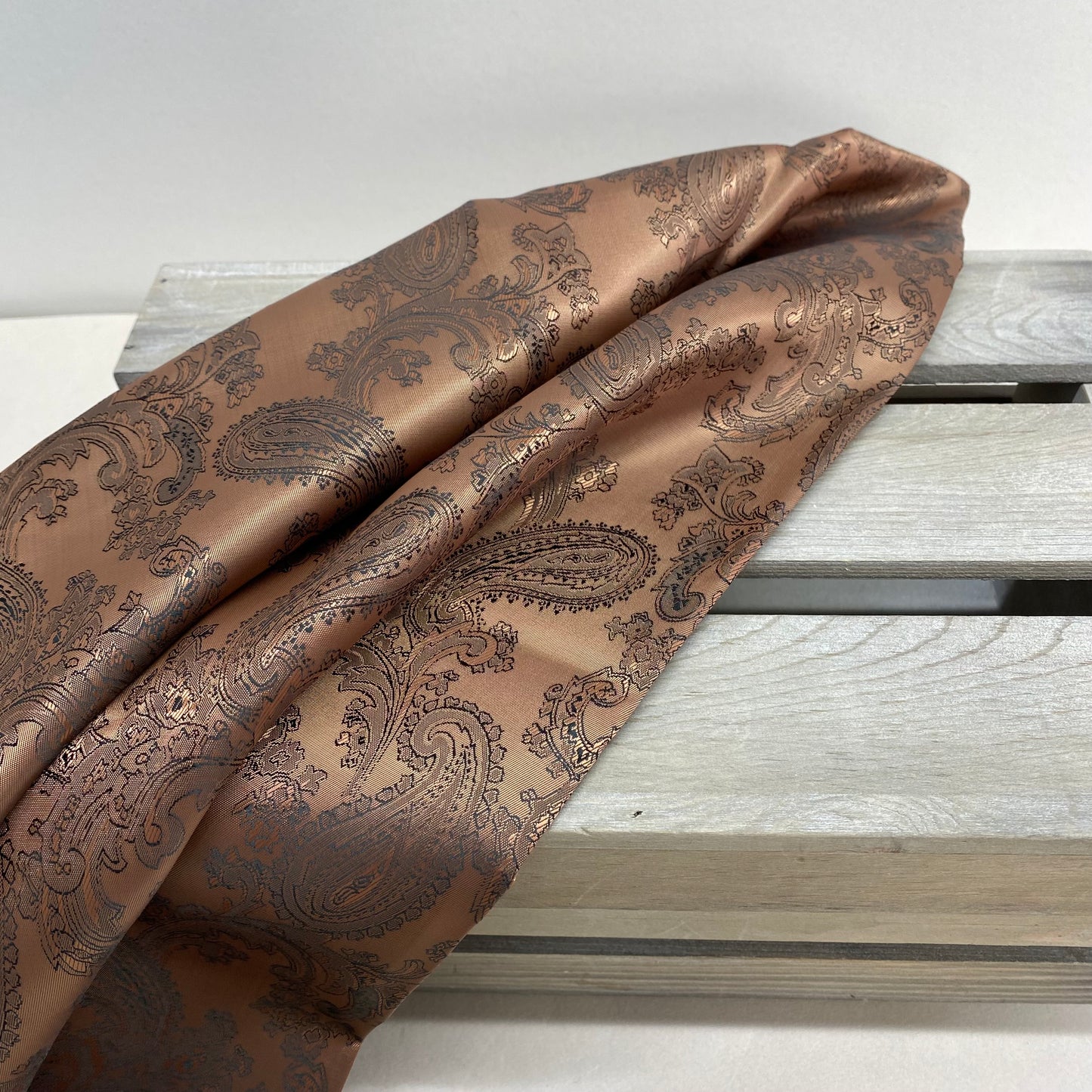Queenie Paisley Print  Viscose Blend Lining Cocoa