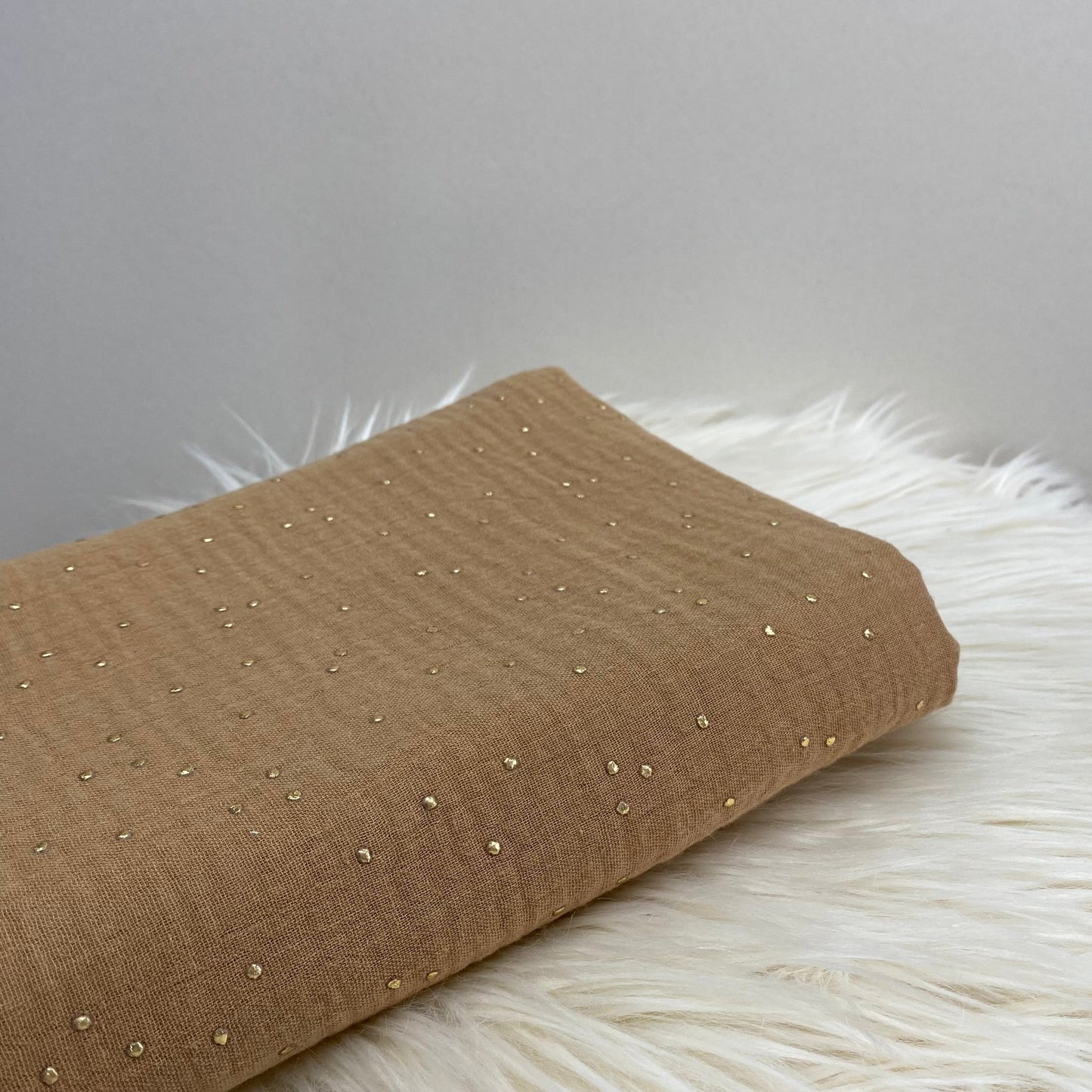 Olivia Double Gauze Fabric Raindrops Caramel