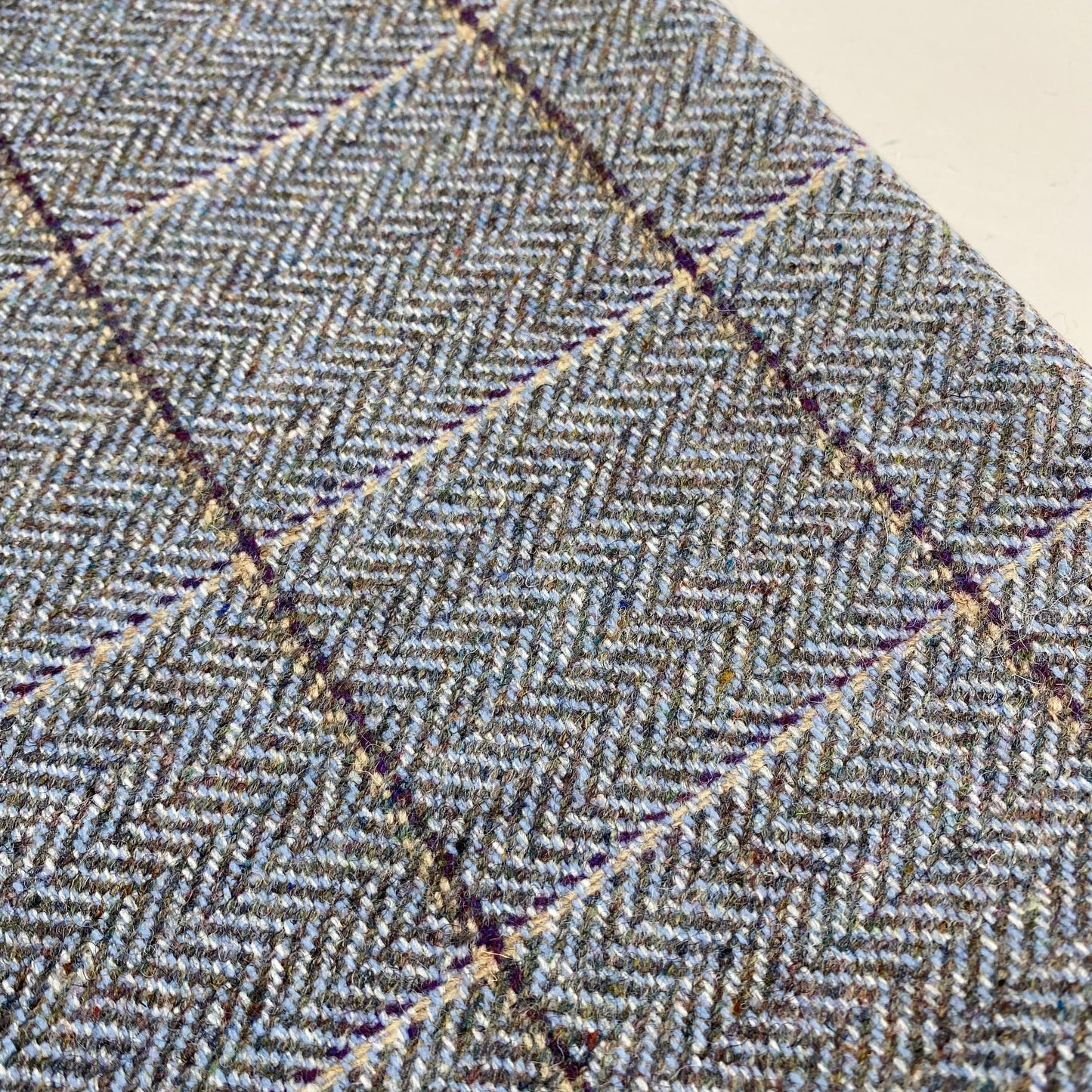 Ex Designer Wool Suit Length 3m Grey Check