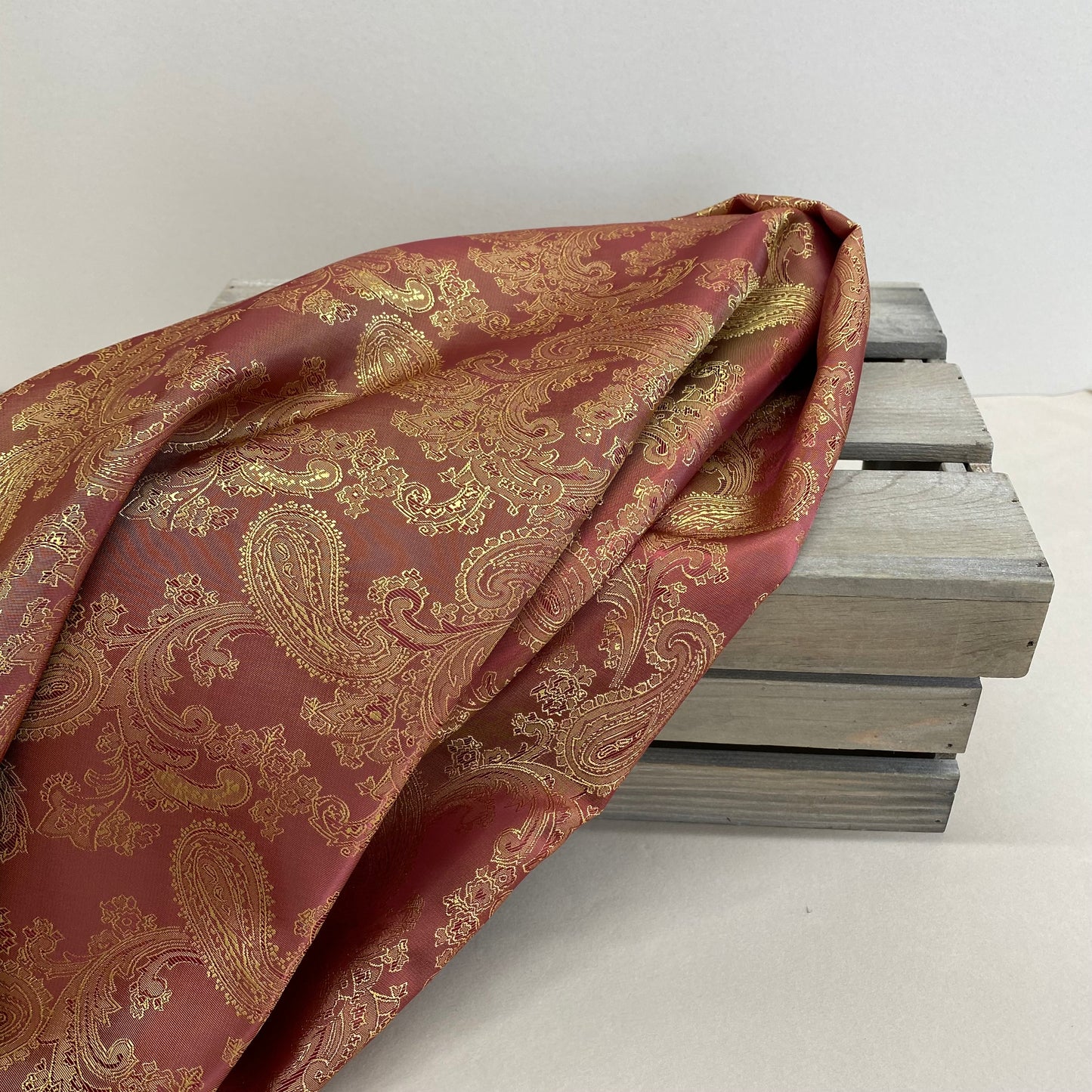 Queenie Paisley Print  Viscose Blend Lining Copper