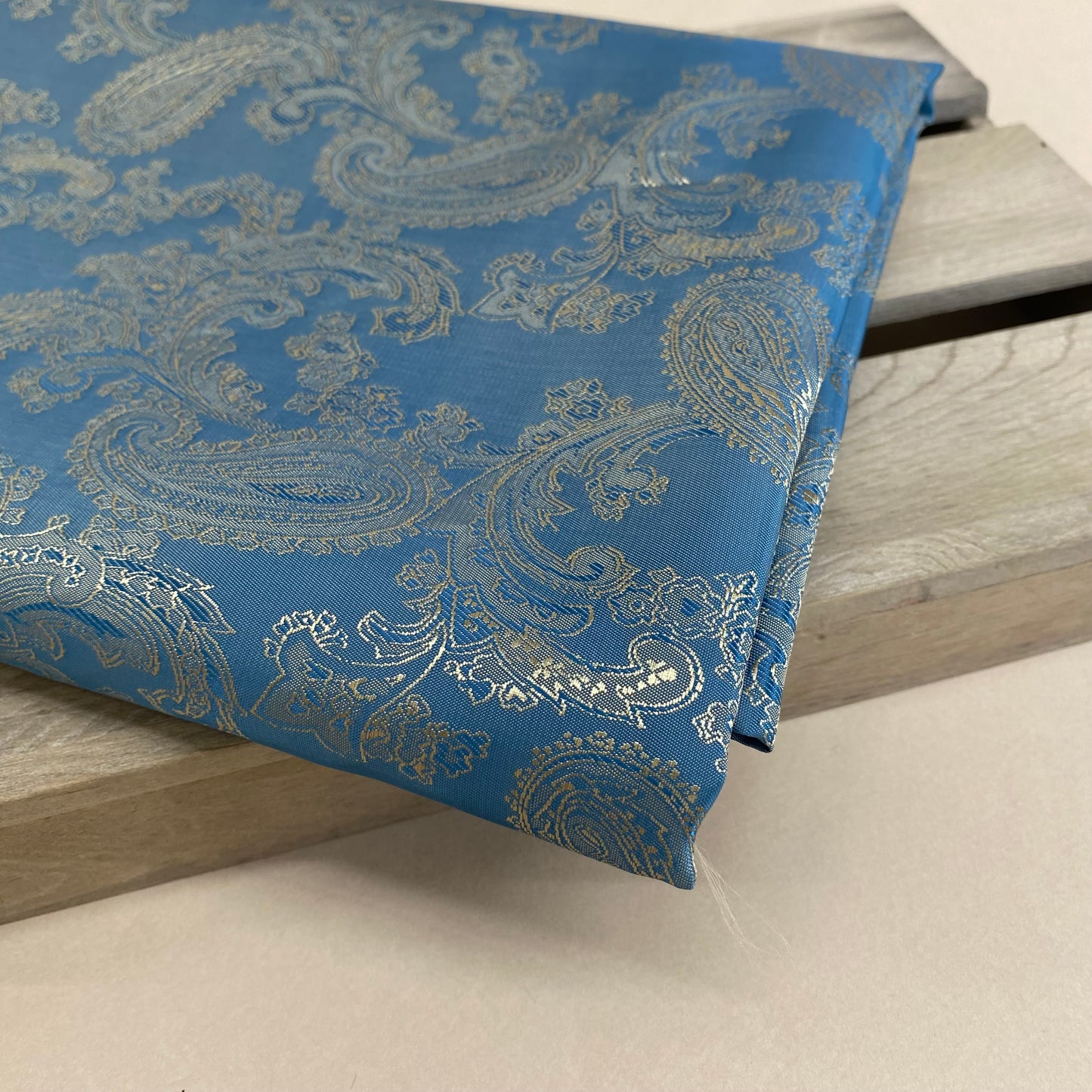 Queenie Paisley Print Viscose Blend Lining Duck Egg