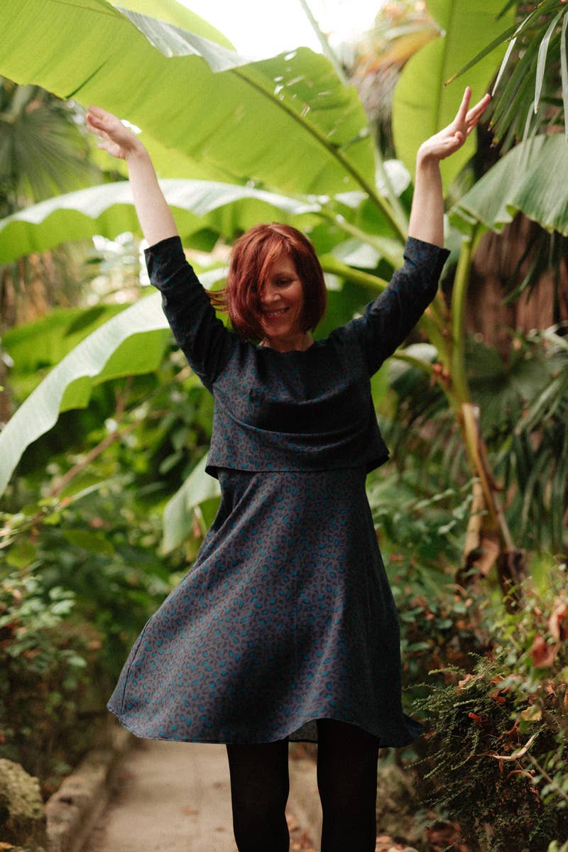 Eglantine et Zoe Jungle Collection Bagheera Anthracite Viscose Fabric