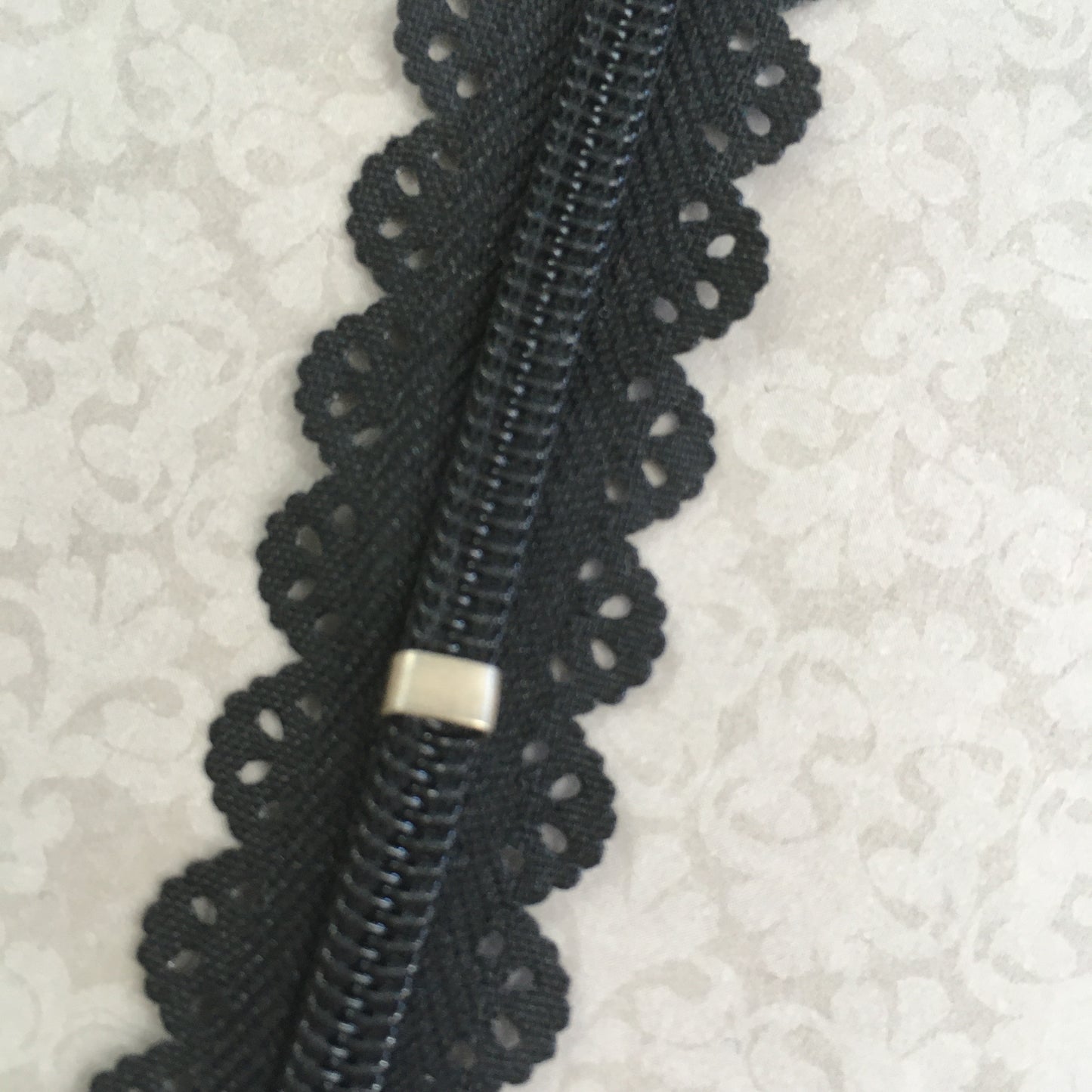 Lace Adjustable Invisble  Zips